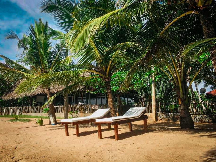Serenity Beach Cabanas Tangalle Exterior foto