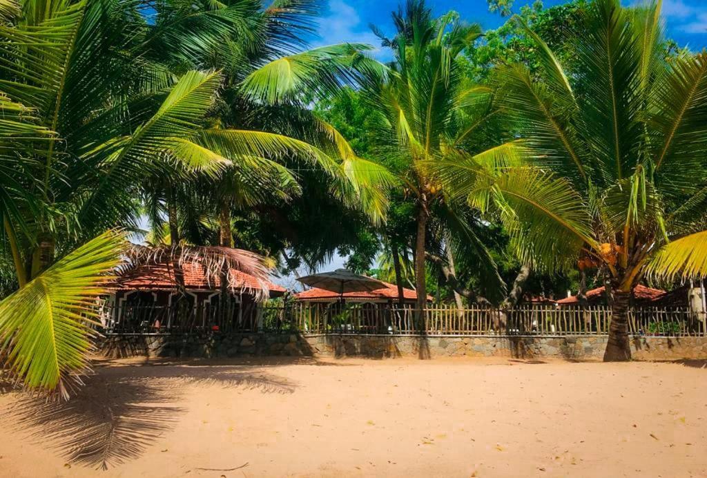 Serenity Beach Cabanas Tangalle Exterior foto